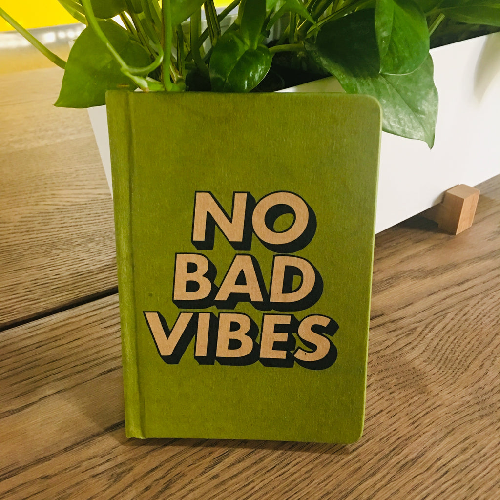 No bad vibes - TheArtsyBox
